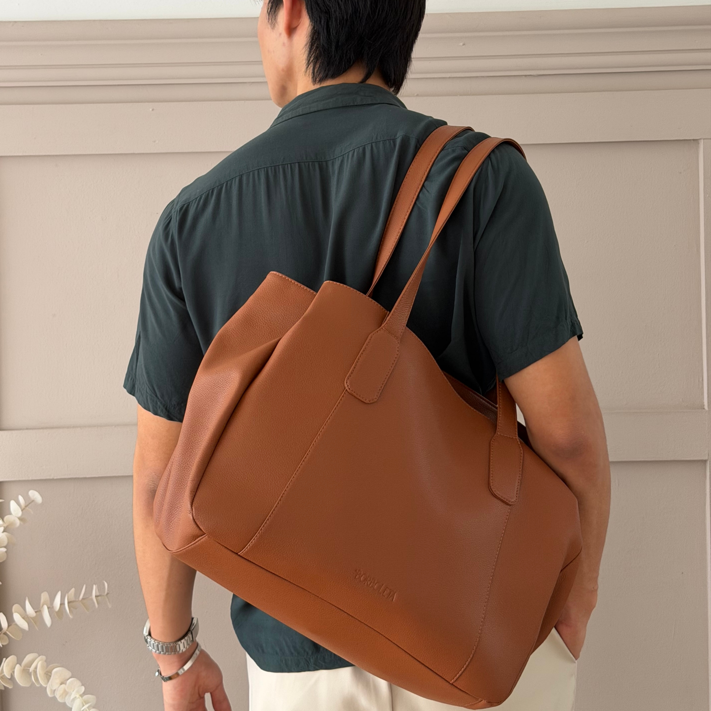 Atlas Tote