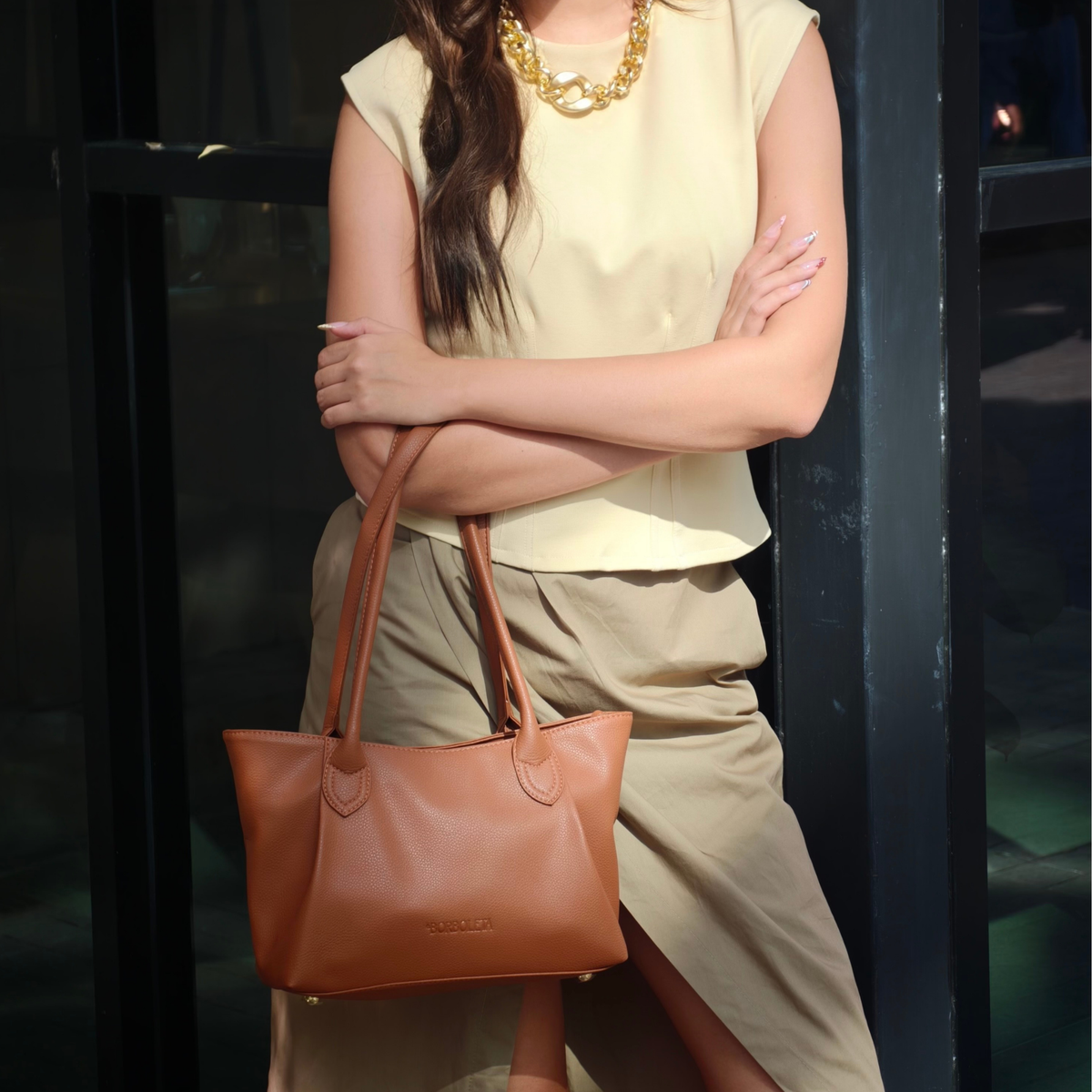 Demi Zoe Shoulder Bag