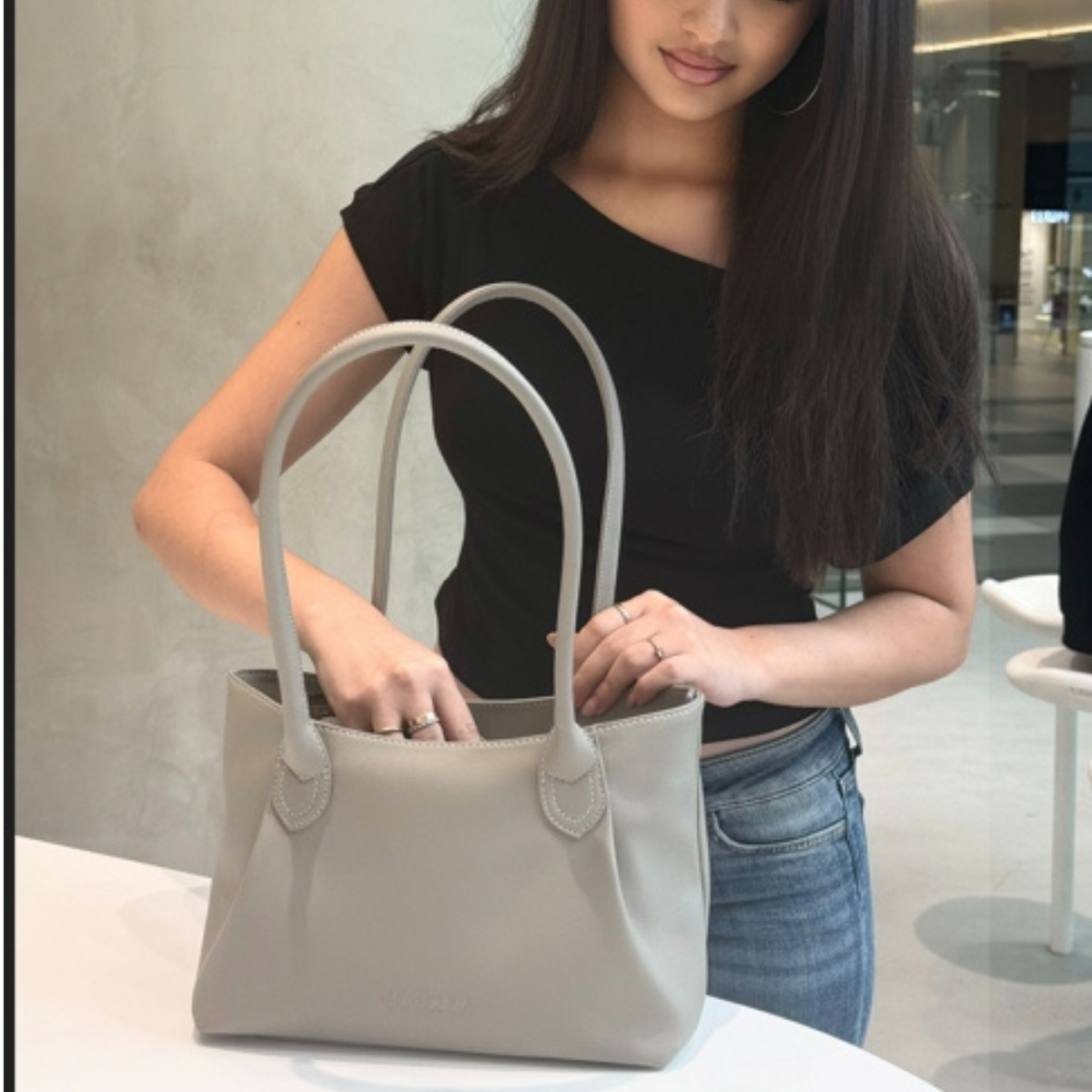 Demi Zoe Shoulder Bag