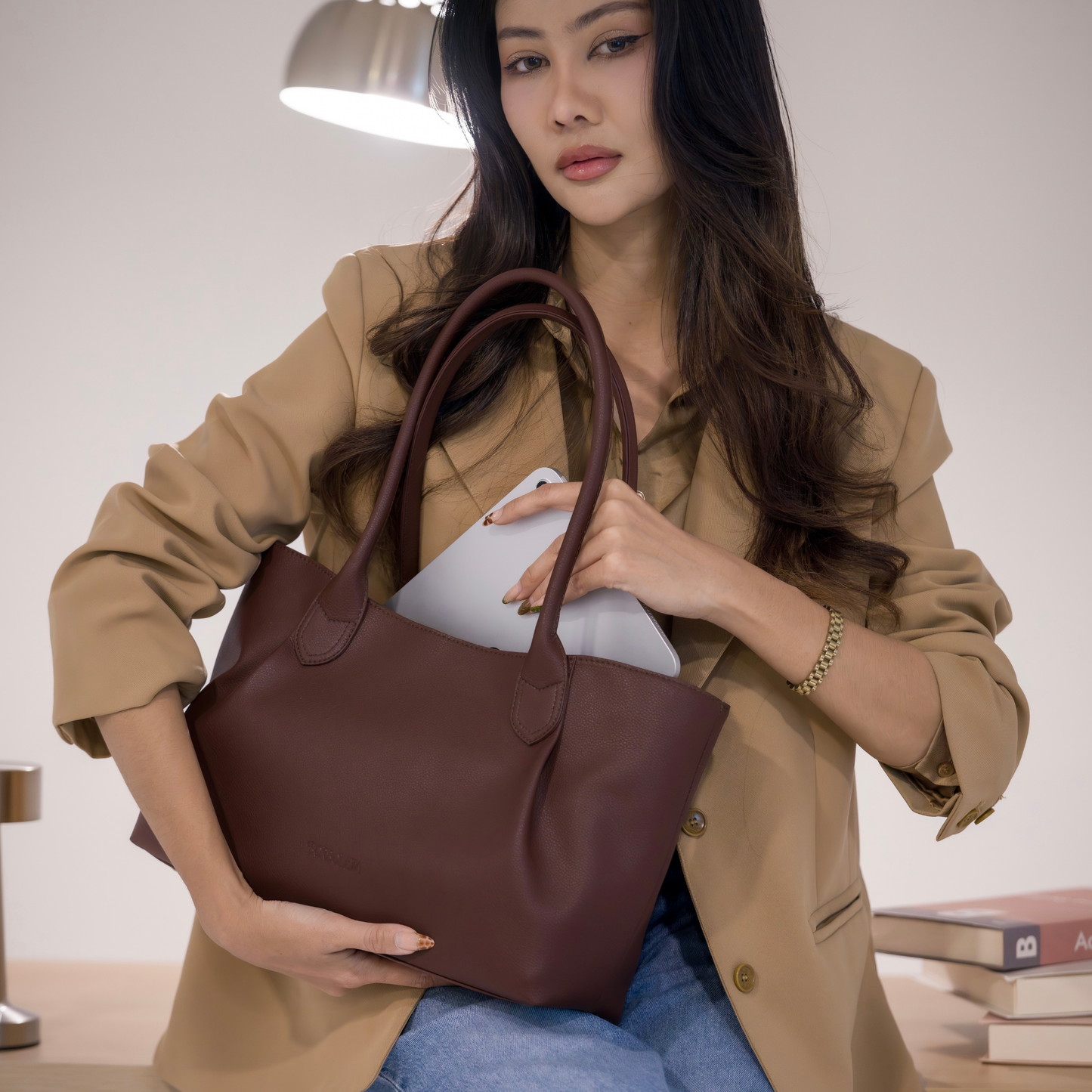 Zoe Shoulder Bag